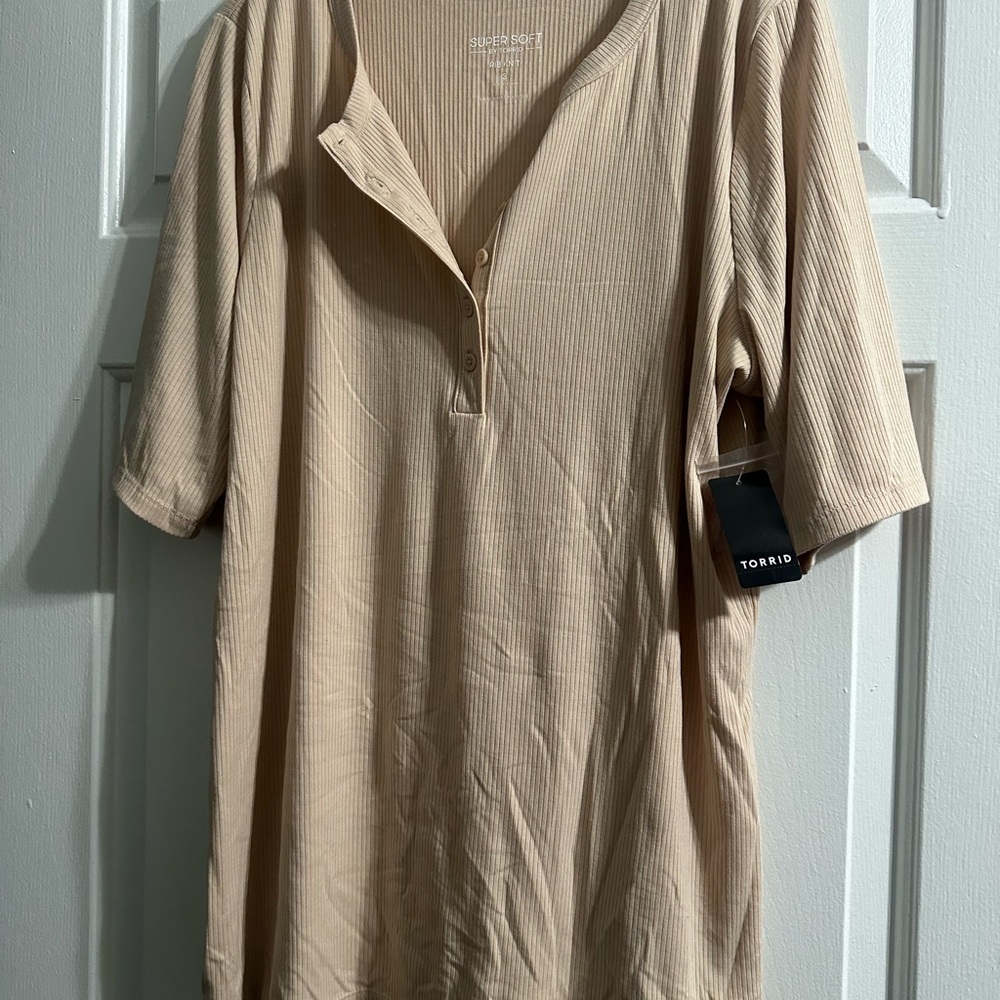 Torrid Beige Ribbed Top